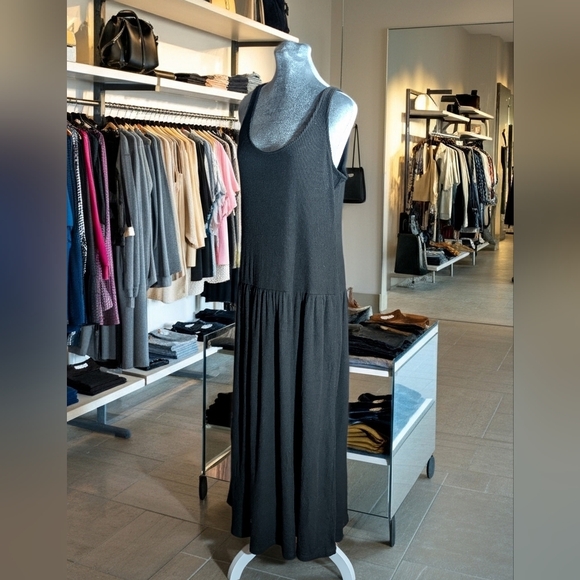 Universal Thread Dresses & Skirts - Universal Thread Black Maxi Tank Dress